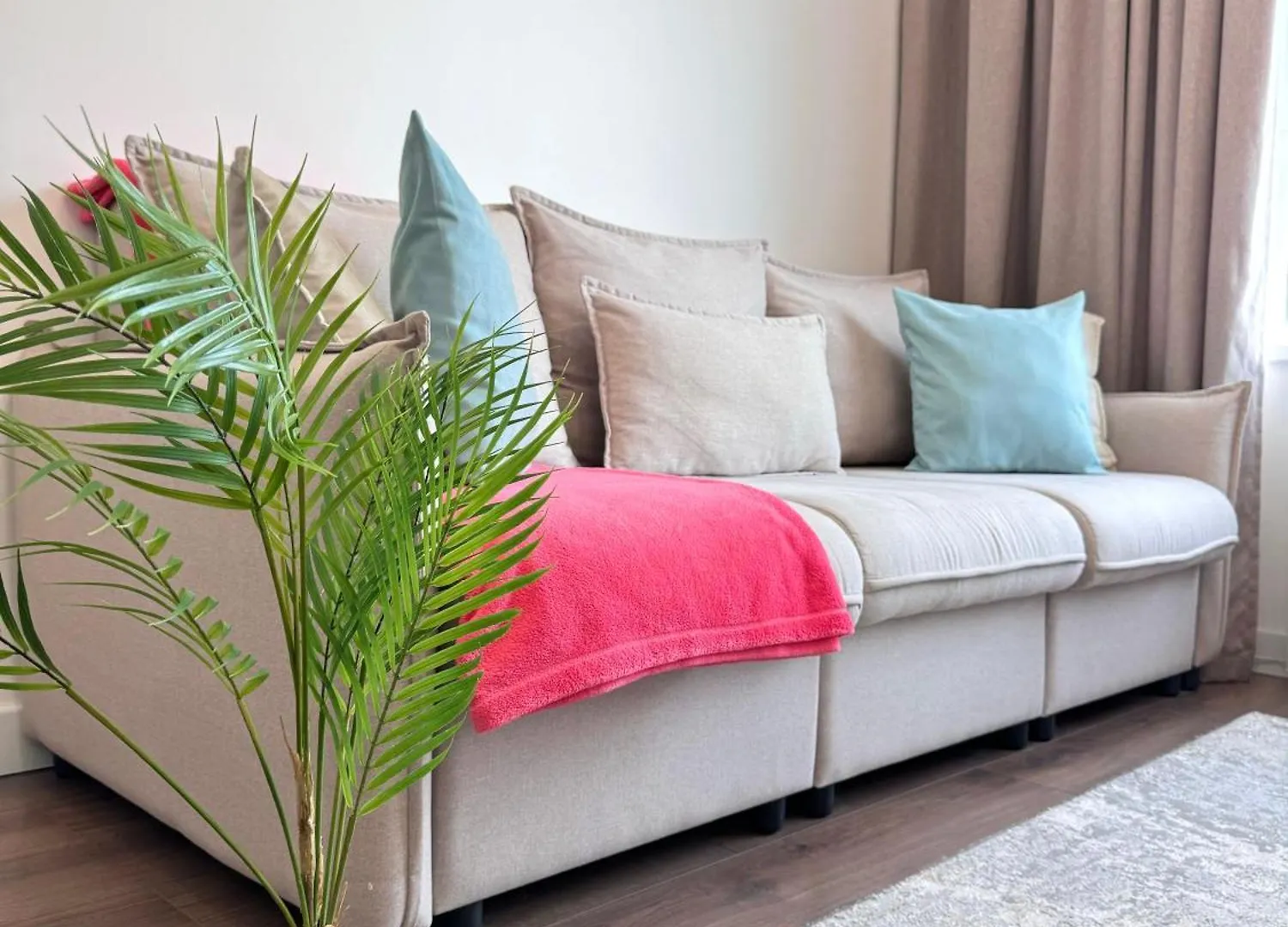 Elite Apartments- We Are Waiting For You! Oner Almaty Apartment